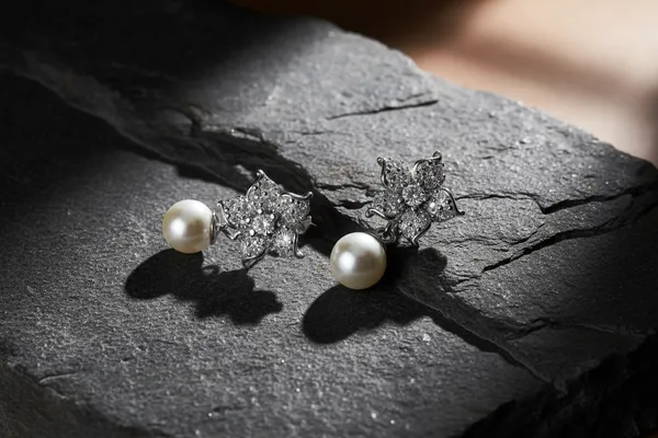 Pearl_Drop_Earrings_With_Crystal_Flower_Studs